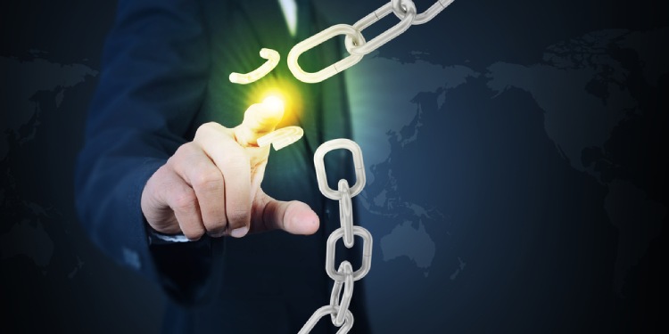 What Are The Risks Of buying and selling a house at the same time_