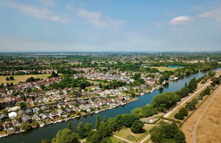 estate agents thames ditton